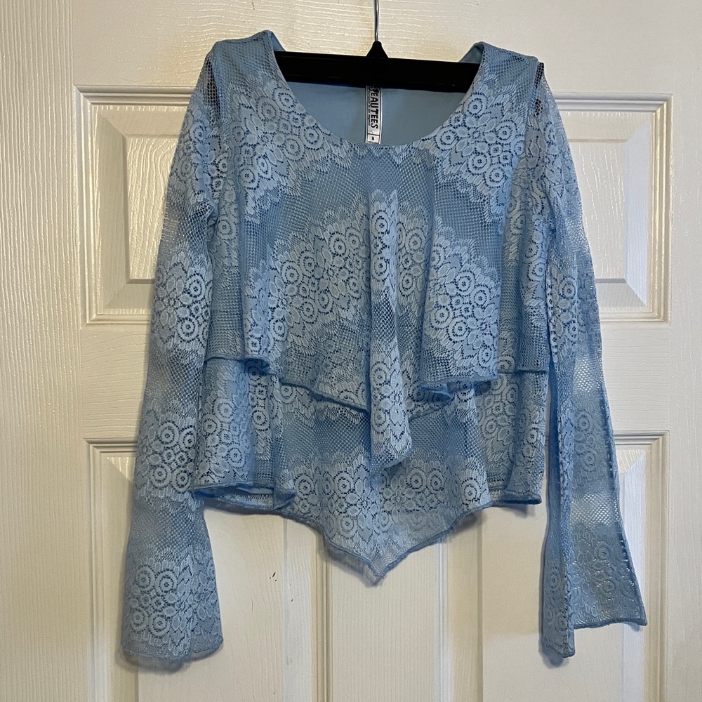 Beautees Girl’s M 7/8 baby blue lace layered asymmetrical bell sleeve Spring top